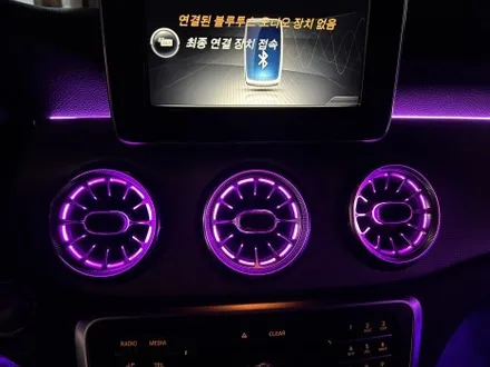 CLA 250 엠비언트와 송풍구 시공 감성튜닝에서는 벤츠라면 어떤 시공이든 가능합니다! / 천안시 동남구