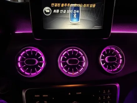 CLA 250 엠비언트와 송풍구 시공 감성튜닝에서는 벤츠라면 어떤 시공이든 가능합니다! / 천안시 동남구