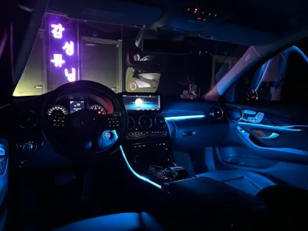 천안시 동남구 / 비노출 엠비언트 / 벤츠 / C-클래스 W205