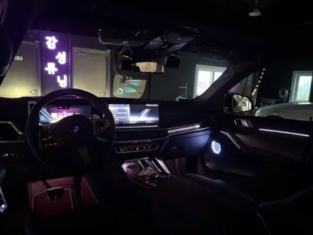 BMW G06 X6 아쉬운 실내 순정 엠비언트 라인 추가시공으로 완벽하게 특별한 연출가능하게 만들어봤습니다 / 천안시 동남구