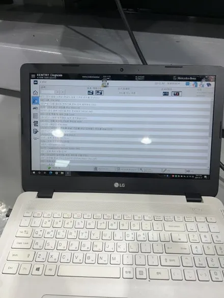CLA 250 엠비언트와 송풍구 시공 감성튜닝에서는 벤츠라면 어떤 시공이든 가능합니다! / 천안시 동남구