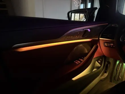 BMW M850i 실내 순정엠비언트 아쉬운광량 감성튜닝에서 엠비언트 시공으로 꽉잡아보았습니다! / 천안시 동남구