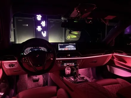 BMW G11 7시리즈 740i  광량약한 순정엠비언트 광량업시공으로 훨신더 화사한 실내분위기 만들수 있는곳 천안 감성튜닝 / 천안시 동남구