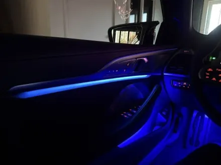 BMW M850i 실내 순정엠비언트 아쉬운광량 감성튜닝에서 엠비언트 시공으로 꽉잡아보았습니다! / 천안시 동남구