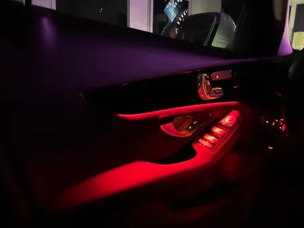 천안시 동남구 / 비노출 엠비언트 / 벤츠 / C-클래스 W205