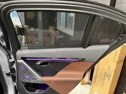 아산 BMW G60 530I 2열인터렉션바 시공으로 순정보다 더 순정같은 느낌으로 탈바꿈 / 천안시 동남구
