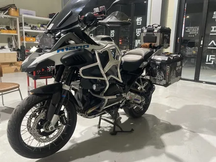 BMW R1200 바이크 PPF 카본 포인트 랩핑 구미 니트로 / 구미시 양호동