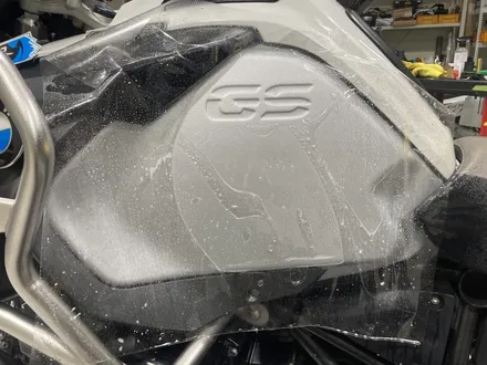BMW R1200 바이크 PPF 카본 포인트 랩핑 구미 니트로 / 구미시 양호동