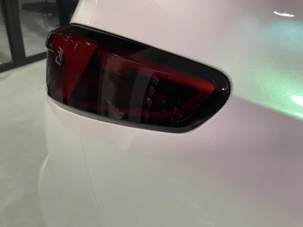 BMW M235i  오로라 화이트 전체 랩핑, 부분 카본 및 생활보호 PPF 구미 니트로 KKvinyl / 구미시 양호동