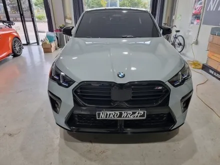 bmw X2 아이코닉 그릴 블랙 유광 랩핑 구미 니트로 / 구미시 양호동