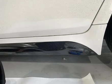 BMW 5시리즈 카본 파츠 부품 장착 및 사이드미러랩핑, 사이드 스텝 데칼 스티커 구미 랩핑 / 구미시 양호동