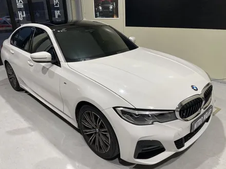 bmw 520d G20 루프스킨 제거 및 재시공 구미 랩핑 니트로 / 구미시 양호동