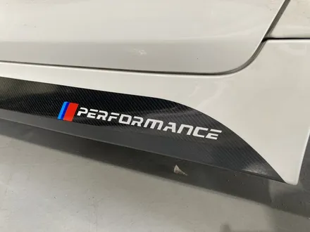 BMW 5시리즈 카본 파츠 부품 장착 및 사이드미러랩핑, 사이드 스텝 데칼 스티커 구미 랩핑 / 구미시 양호동