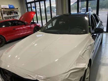 bmw 520d F바디 에리버리 전체 글로스 그레이 랩핑 / 구미시 양호동