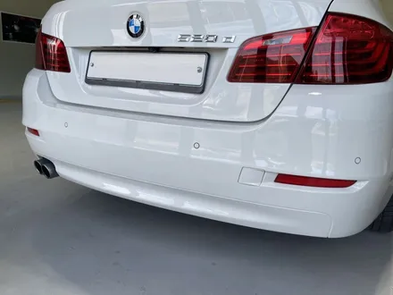 bmw 5시리즈 520d 디퓨져 블랙유광 랩핑 / 구미시 양호동