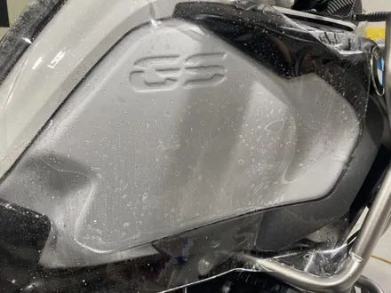 BMW R1200 바이크 PPF 카본 포인트 랩핑 구미 니트로 / 구미시 양호동