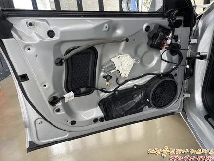 대전 카오디오 [아우디 A6] 망가져 버린 순정 스피커를 새롭게 업그레이드!