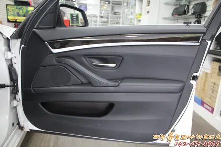 대전 카오디오 [bmw f10 520d] 전용스피커와 센터스피커 장착