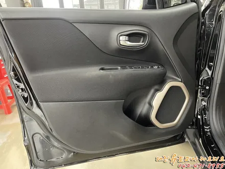 대전 카오디오 [Jeep 레니게이드] 청아한 사운드가 흘러나오는 미국 차량
