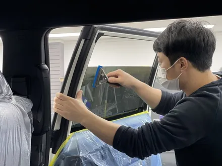 대구썬팅 렉스턴스포츠 티나인 R100 / 대구 달서구 이곡동