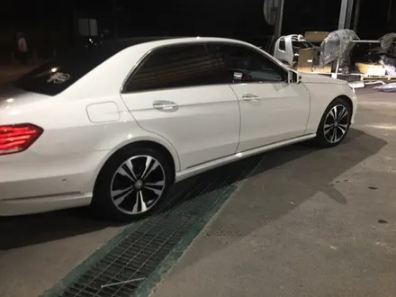 [용인휠수리] “ 휠샵 “ 벤츠 E-클래스 W212 E220 CDI 아방가르드 휠수리,휠복원,다이아컷팅,커스텀도색 / 경기광주 문형동