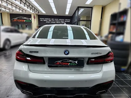 BMW 5시리즈 하이브리드 530e 대구 크롬죽이기 블랙팩 랩핑 후기 / 대구 북구 연경동