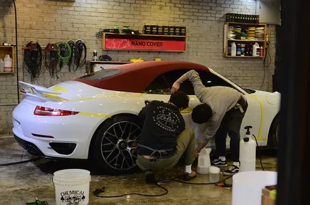 포르쉐911터보 S 카브리올레:환골탈태-헌차주셨고 새차드렸습니다.전체PPF 시공으로 안심하고 즐거운 카라이프를. AP MOTORS 본점 / 서울 성동구 응봉동