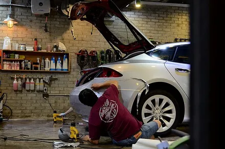 ★★★[AP-카스킨/컬러랩핑] 음악가부부의 테슬라 모델S,TESLA  MODEL S: 컬러체인지로 내맘에드는 컬러를 입히자~  Metallic Silver / 서울 성동구 응봉동