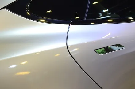 ★★★[AP-카스킨/컬러랩핑] 음악가부부의 테슬라 모델S,TESLA  MODEL S: 컬러체인지로 내맘에드는 컬러를 입히자~  Metallic Silver / 서울 성동구 응봉동