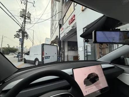 테슬라 모델Y 주니퍼 브이쿨KEV의 은은한 반사감으로 고급미 장착완료 ! / 은평구 증산동