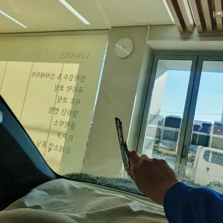 서울 신차패키지 카니발 루마버텍스 900 700으로 높은 시인성을 보여요 / 은평구 증산동