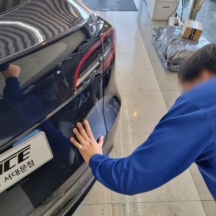 용산구 썬팅 마지막 테슬라 신차 패키지 루마 버텍스로 업그레이드 완료 / 은평구 증산동
