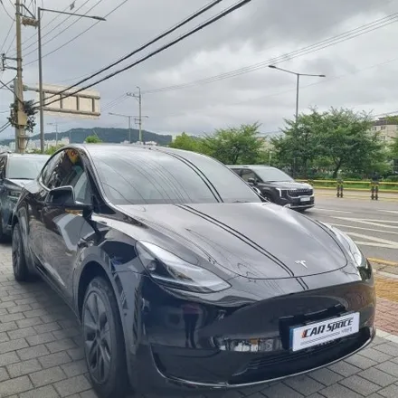 테슬라 모델Y 썬팅 신차패키지 루마버텍스까지 완벽하게 / 은평구 증산동