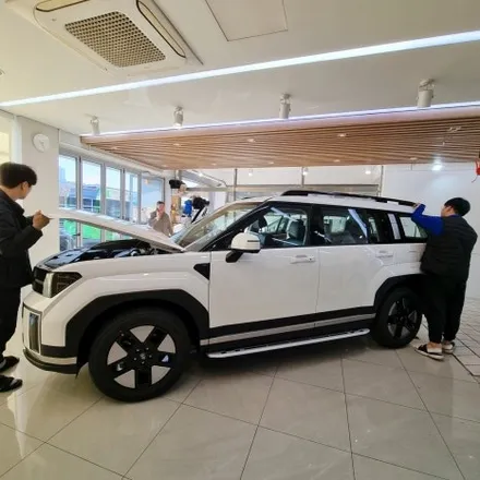 종로 썬팅 티나인 R100 싼타페 MX5 PPF 7종, 신차 전용 고경도 코팅제 미라클 S5 진행 완료 / 은평구 증산동