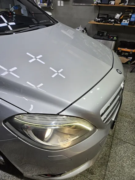 부산경남 벤츠 B클래스 순정모니터 블랙아웃 w246 12.3인치 안드로이드 올인원 장착