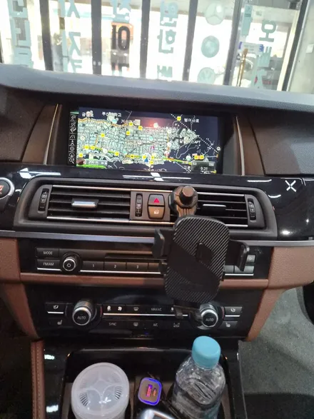 bmw 5시리즈 f10 12.6인치 2K 안드로이드 올인원 장착 부산경남양산 안드로이드 올인원 설치 잘하는곳 오빠차