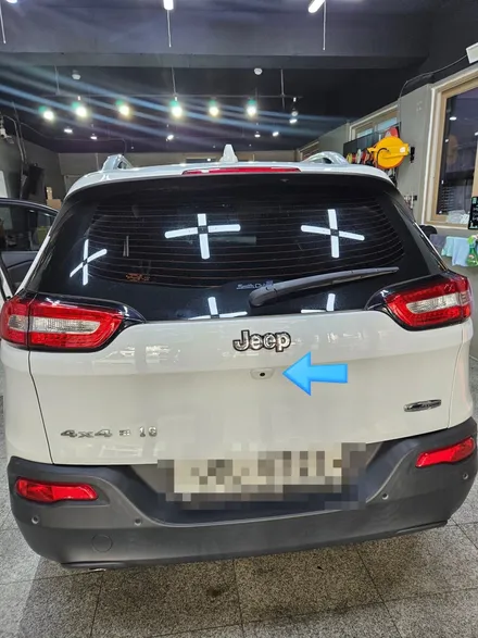부산 지프 체로키 안드로이드 올인원 어라운드뷰 장착 배선노출없이 오빠차에서 완벽하게 시공했어요