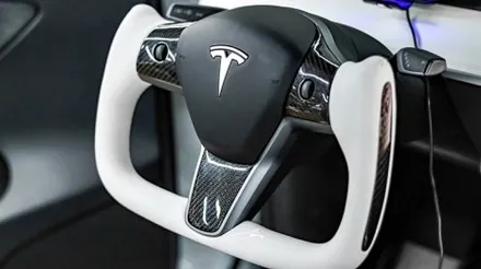 하남, 송파 테슬라 요크핸들 튜닝 교체 작업 / 모델 y 추천 튜닝 / 구로동