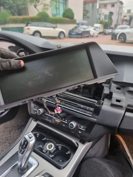 부산 BMW핸들교체 BMW안드로이드올인원 BMW커스텀튜닝전문! 전국방문출장가능업체! / 구로동