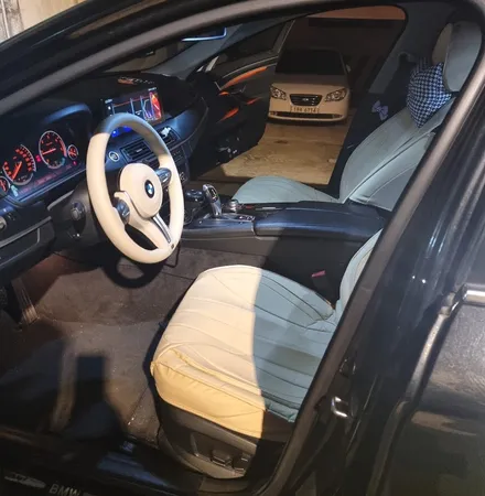 BMW 520D M핸들교체 인천 안드로이드 올인원 네비게이션교체 컬러핸들 커스텀 튜닝 전국방문출장업체에서 시공후기 / 구로동
