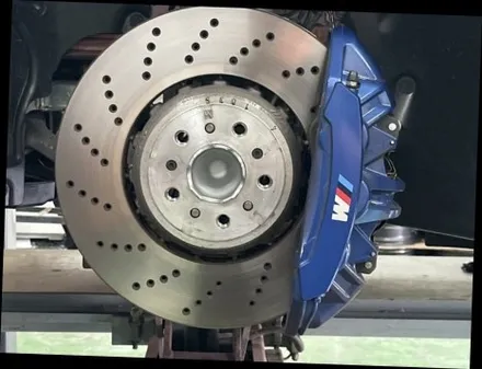 부산휠도색 BMW G87 M2, 930M 휠 유광블랙 도색이 맞을까? 이 차종에 이 방식이 맞는 이유 (오늘의카 부산점) / 구로동