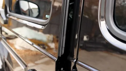 벤츠 G450d W463A, 통풍시트·전동 스텝·고스트도어로 편의성 높이기 / 구로동