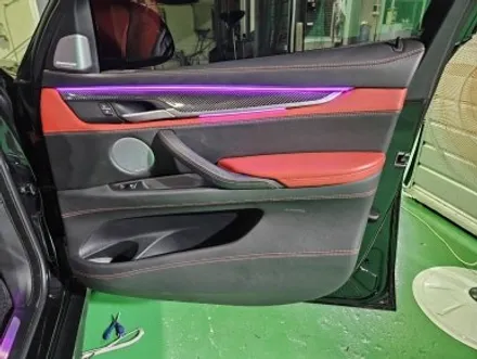 부산엠비언트 라이트 BMW X6 국산 엠비언트튜닝 부산 실내무드등 알아보기! / 구로동
