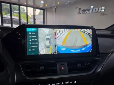렉서스 UX300h, 사각지대 해소 위한 어라운드뷰 & BSM 시공 알아보기 / 구로동