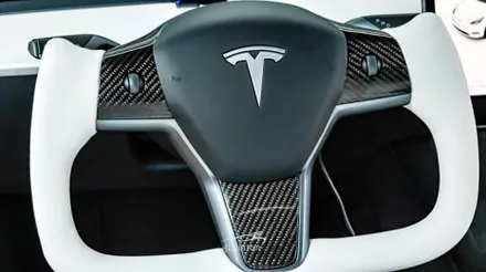 하남, 송파 테슬라 요크핸들 튜닝 교체 작업 / 모델 y 추천 튜닝 / 구로동