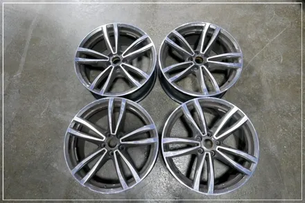 부산, 창원 컷팅 휠복원/도색 전문 업체에서 BMW 6GT 순정휠 수리 / 구로동