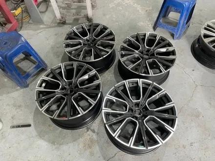 천안휠복원 BMW7시리즈 휠기스 휠스크래치 수리진행 시공기 / 구로동