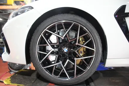 BMW M8 컴페티션 휠 복원｜이 급의 휠도 복원이 가능할까? 휠복원 휠도색 후기(오늘의카 창원점) / 구로동