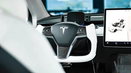 하남, 송파 테슬라 요크핸들 튜닝 교체 작업 / 모델 y 추천 튜닝 / 구로동