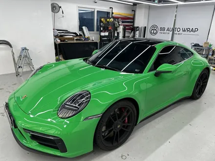 용산 한남 포르쉐911 카레라4S PPF 전체랩핑 / 수입차전문 랩핑 고퀄리티 랩핑샵추천 크롬죽이기 윈도우몰딩 시공 비용 가격 알아보기!! / 구로동